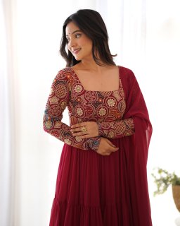 Designer Fox Georgette Anarkali Suit Set